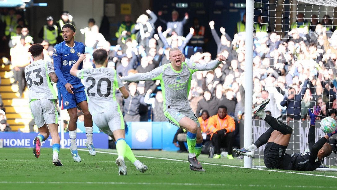 চেলসিকে হারিয়ে আর্সেনালের ওপর চাপ বাড়ালো সিটি